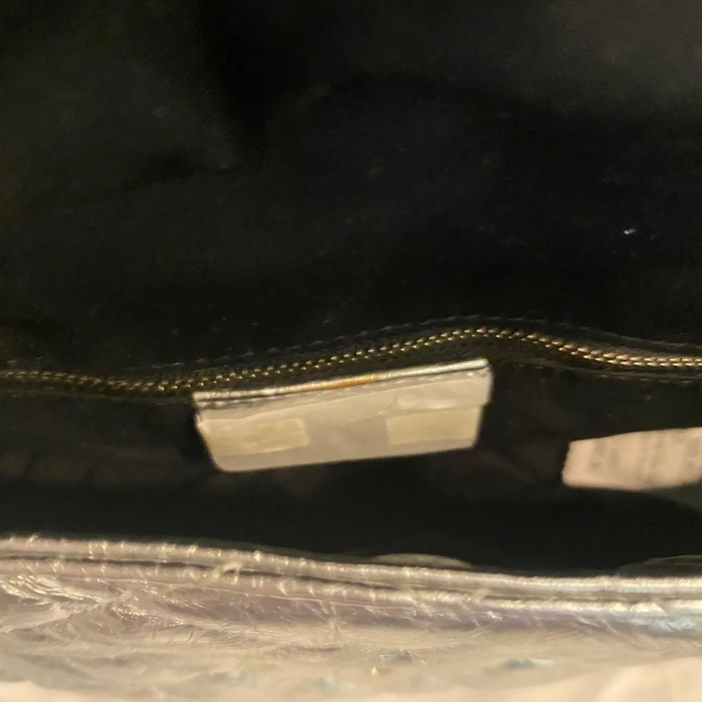 MARC by MARC JACOBS LEATHER NWT CROSSBODY HANDBAG SILVER LEATHER